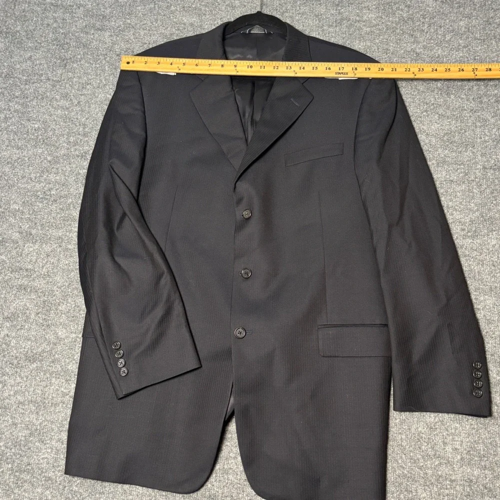 Gieves &‎ Hawkes men's two piece  100% Worsted Wool Mens Black pinstripe Suit